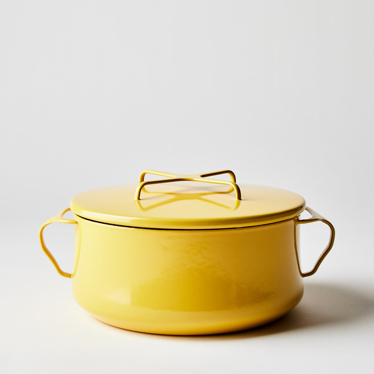 http://www.dansk.com/cdn/shop/products/2022-0308_dansk_kobenstyle-casserole-with-lid_yellow-4-qt_silo_ty-mecham_1200x1200.jpg?v=1654830886
